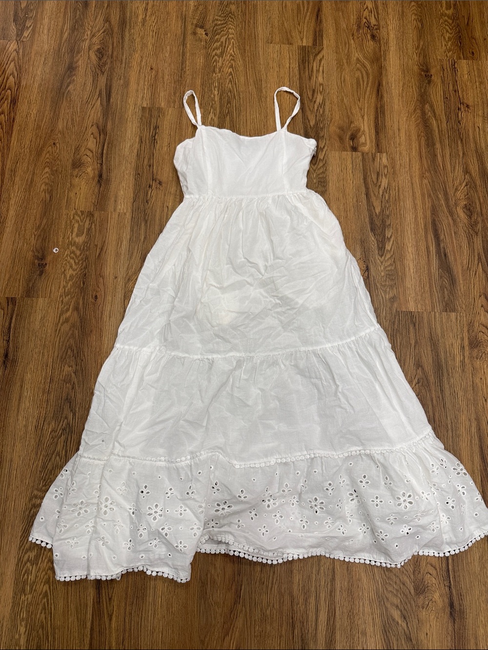 Forever 21 White Eyelet Spaghetti-Strap Sundress